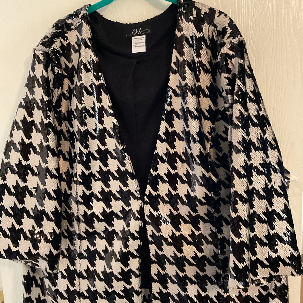 Black and white sequined Blazer